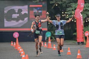 BIB: 
                            <button type="button" onclick="openModal(25159333)" class="btn btn-primary btn-sm float-right btn-popup" data-toggle="modal" data-target=".modal-high-quality">
                        <i class="fas fa-shopping-cart"></i> Add to Cart
                    </button>
                                            <button type="button" onclick="isThisMe(25159333, true)" class="btn btn-success btn-sm float-right btn-popup btn-isme hidden" data-toggle="tooltip" data-placement="bottom" title="นี่คือรูปของคุณใช่ไหม คลิกที่นี่เพื่อเอาเข้าอัลบั้ม">
                        <i class="fas fa-plus"></i> Add to album
                    </button>
                    <button type="button" onclick="isThisMe(25159333, false)" class="btn btn-warning btn-sm float-right btn-popup btn-isnotme hidden">
                        <i class="fas fa-ban"></i> Remove from album
                    </button>